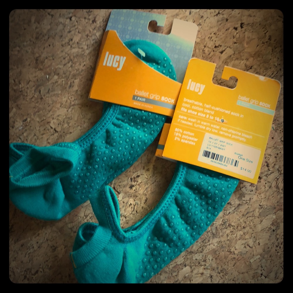 2 pair Lucy Ballet Barre Socks
